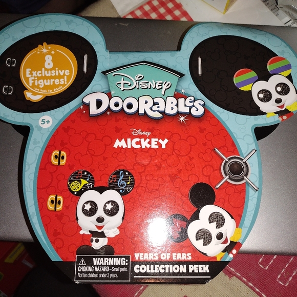 Disney Other - Disney Doorables 8 Figures